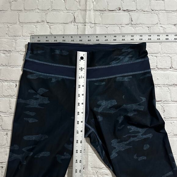 lululemon leggings size 6 - Picture 6 of 8